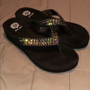 Chocolate brown/rhinestone Yellow box flip flops